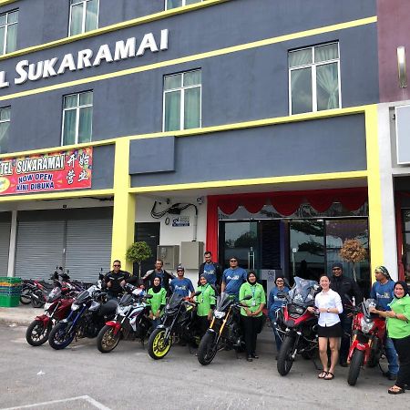 Hotel Sukaramai Kampung Gurun Exteriör bild