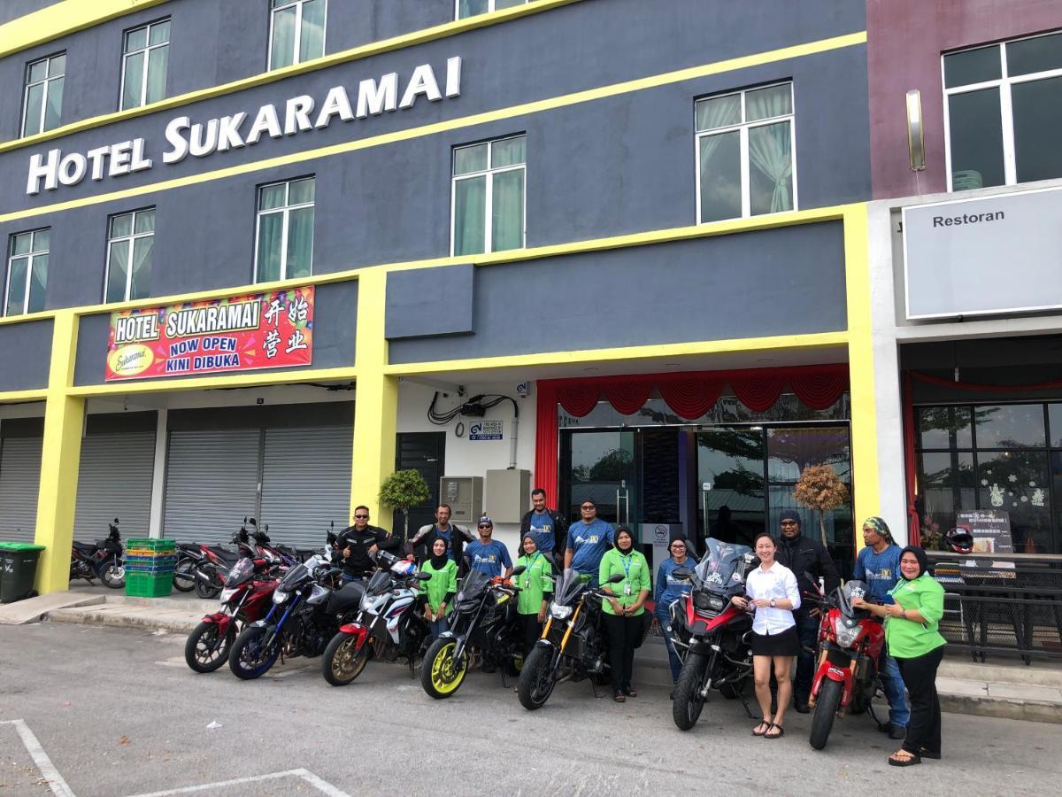 Hotel Sukaramai Kampung Gurun Exteriör bild