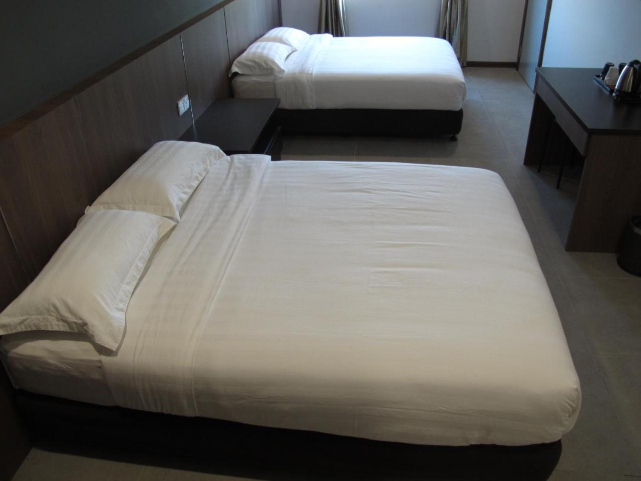 Hotel Sukaramai Kampung Gurun Exteriör bild